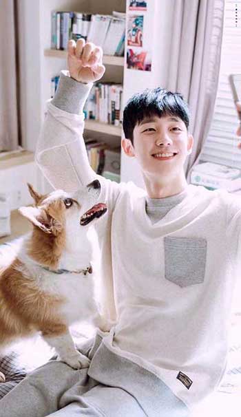 年少不知奶狗香下一句