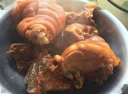 大口吃肉下一句