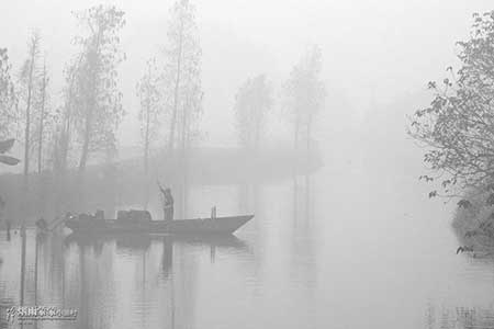 銀瓶乍破水漿迸下一句