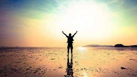 萬事俱備下一句是什么